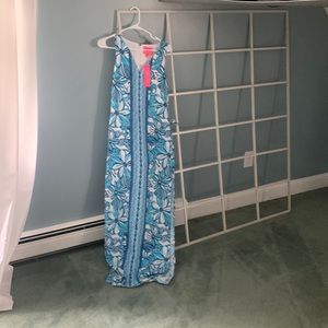 Lily Pulitzer Maxi Dress with two slits on the side. Has shorts built in.